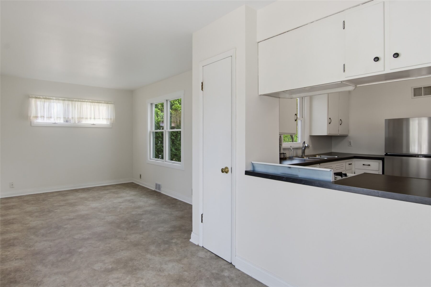 1534 Badger Avenue Eau Claire WI 54701 — photo 11