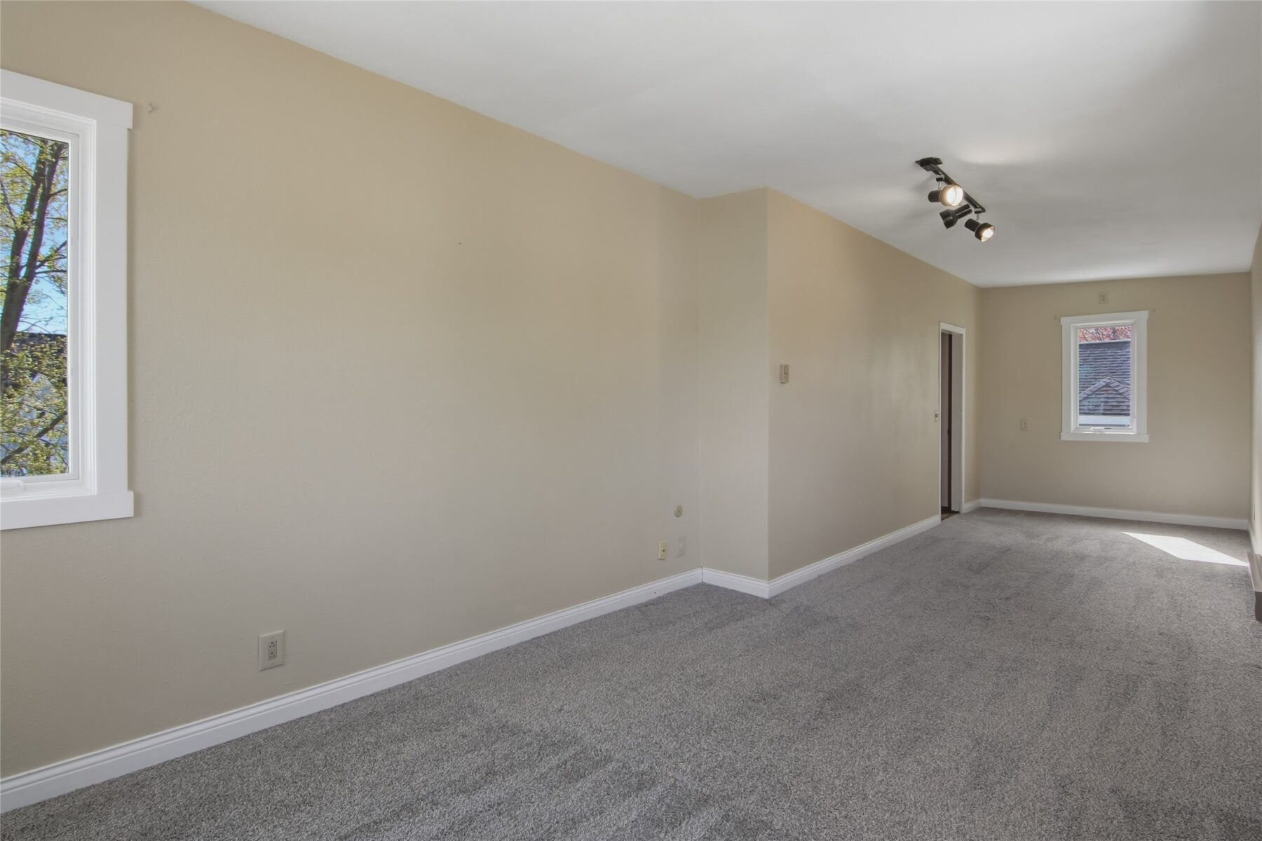 1534 Badger Avenue Eau Claire WI 54701 — photo 20