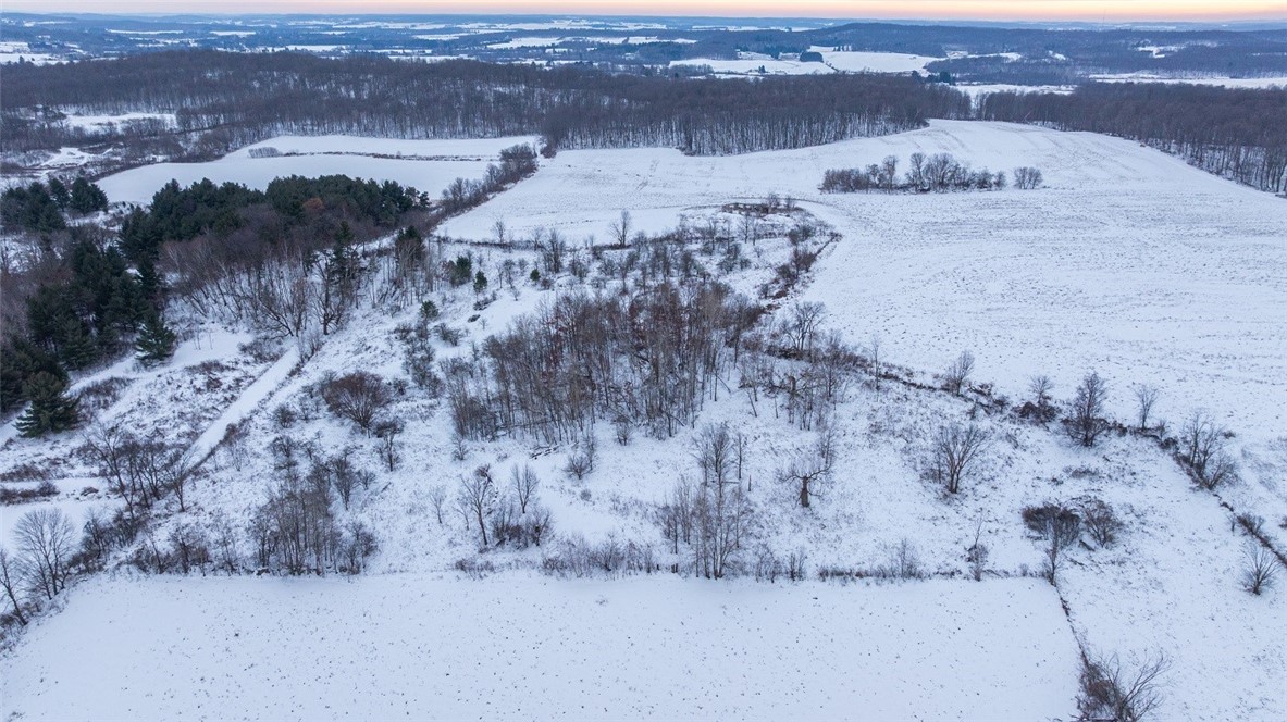 1543 6 1/2 Avenue, Hillsdale, WI — photo 53