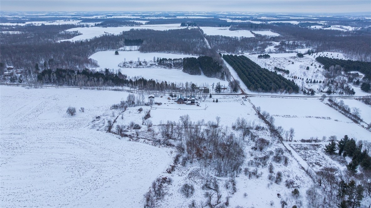 1543 6 1/2 Avenue, Hillsdale, WI — photo 54