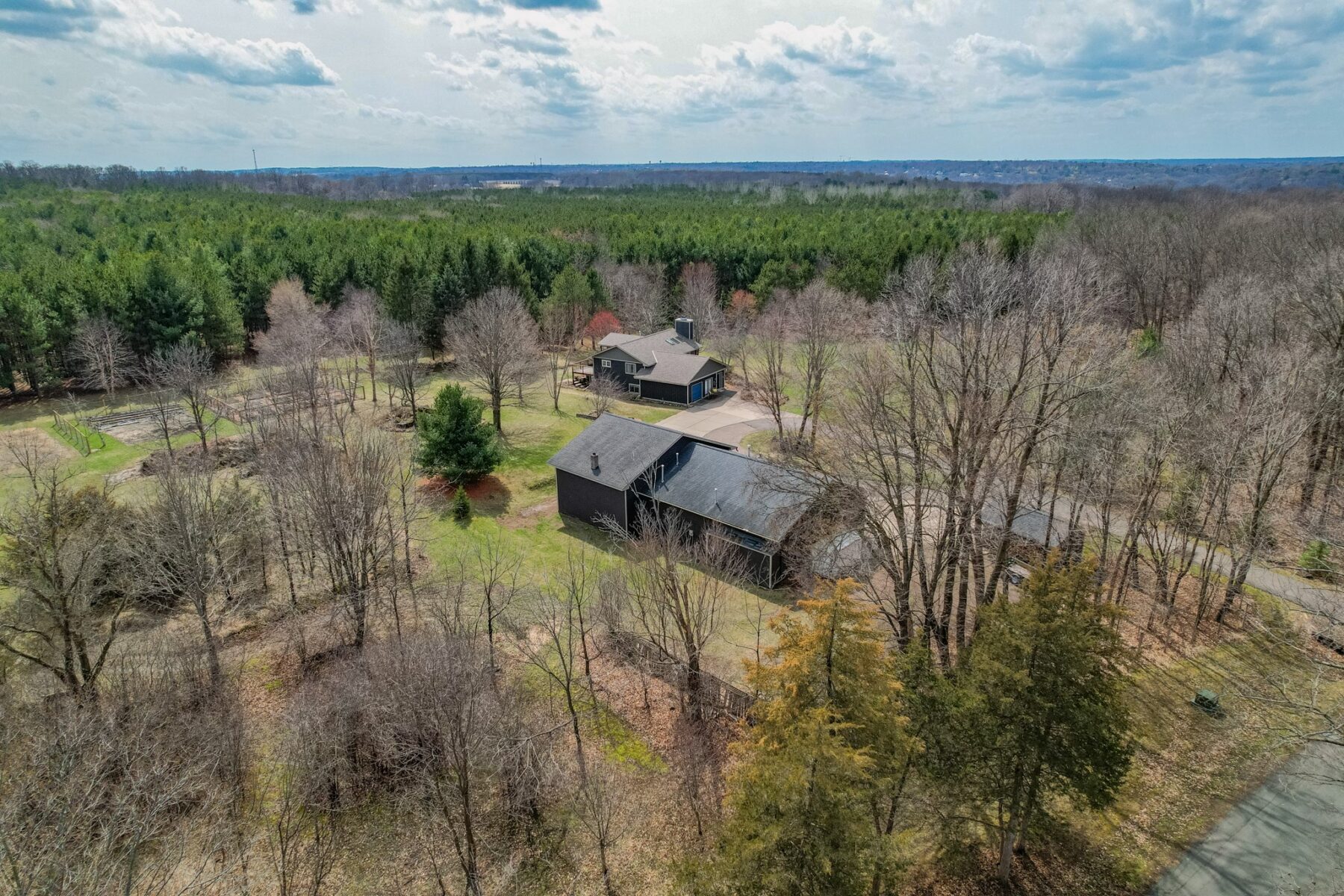 1549 Twin Springs Road, Houlton, WI — photo 5