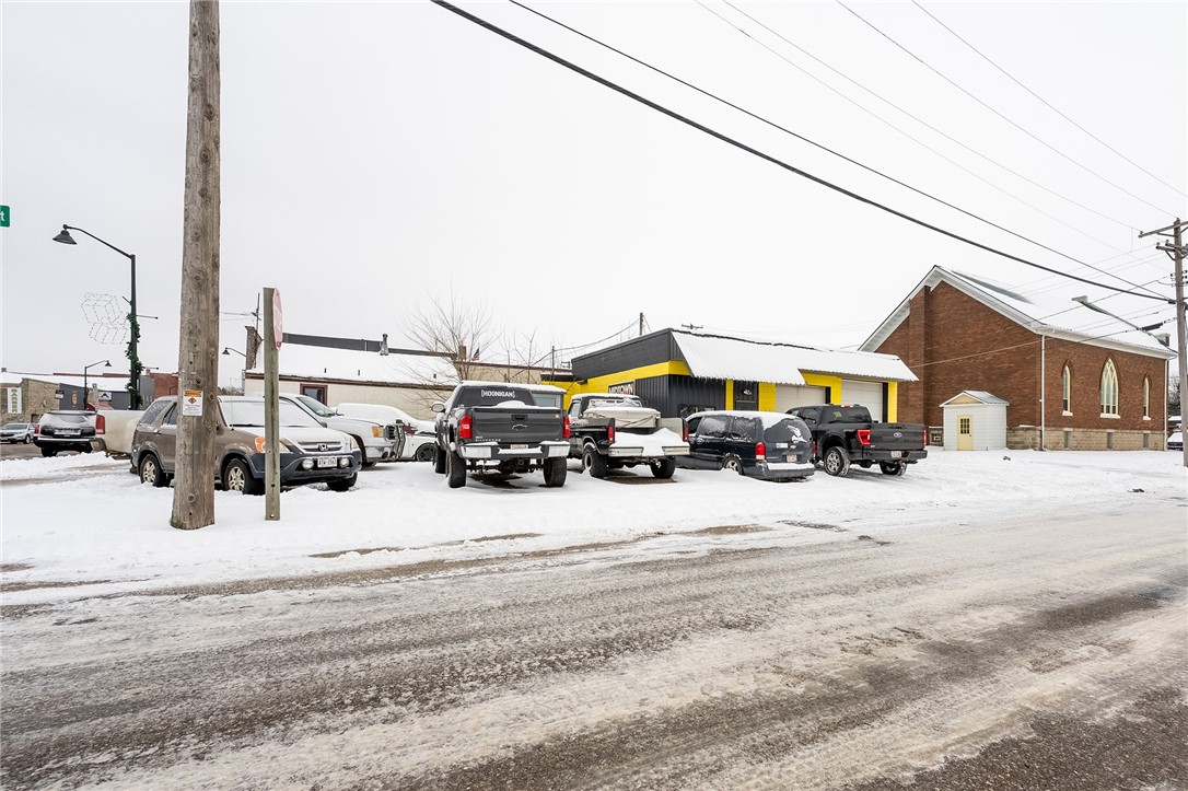 158 W Lincoln Street, Augusta, WI — photo 7