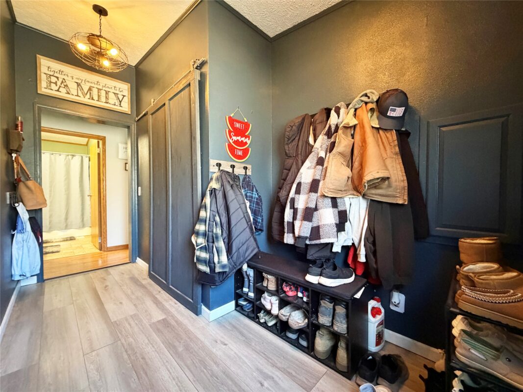 1584 28 1/2 Street, Rice Lake, WI