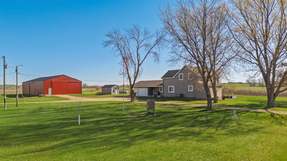 1598 30th Avenue, Hammond, WI — photo 2