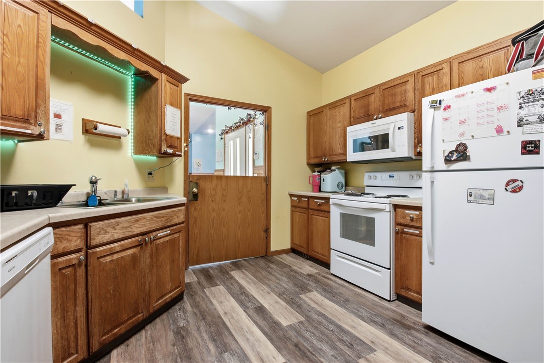 Residential Income at 1600 Boundary Road, Cadott, WI 54727 — photo 5