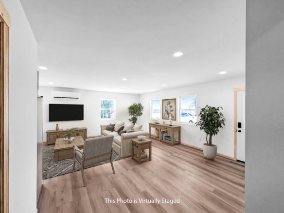 Residentialhouse for sale picture with an address of  1600 Trails End Road in Spooner and a list price of 214900