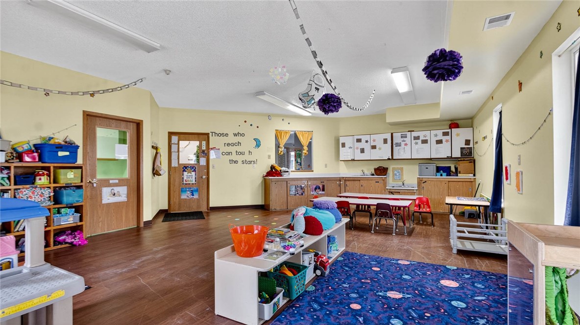 1612 Truax Boulevard, Eau Claire, WI — photo 10