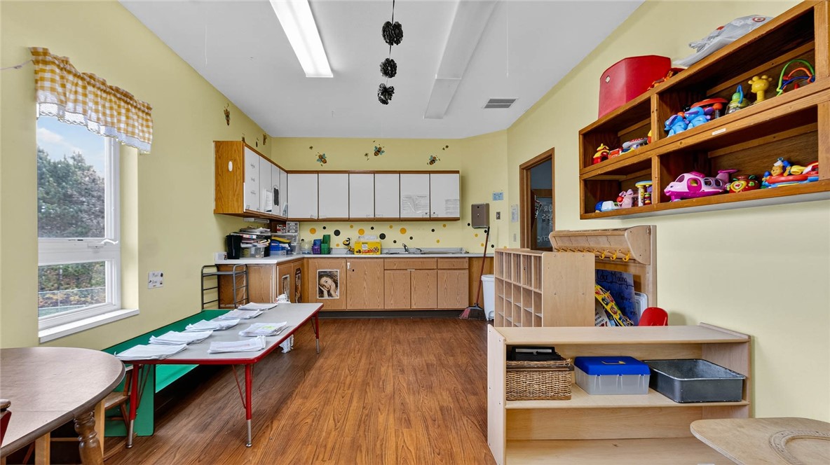 1612 Truax Boulevard, Eau Claire, WI — photo 17