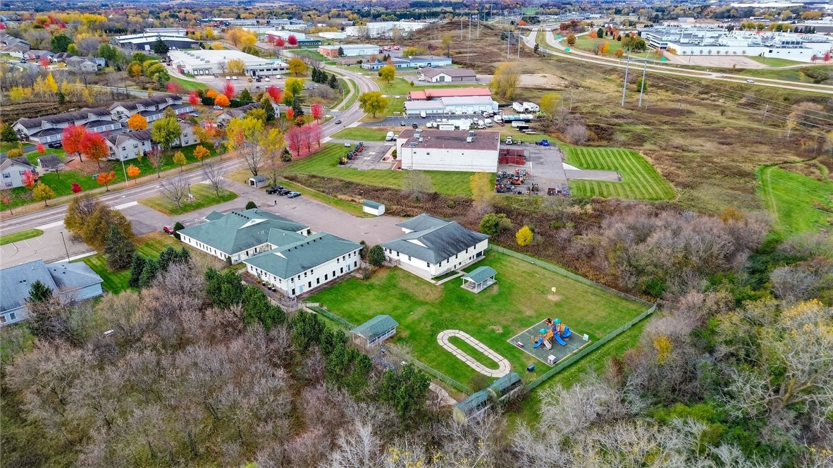 1612 Truax Boulevard, Eau Claire, WI — photo 3