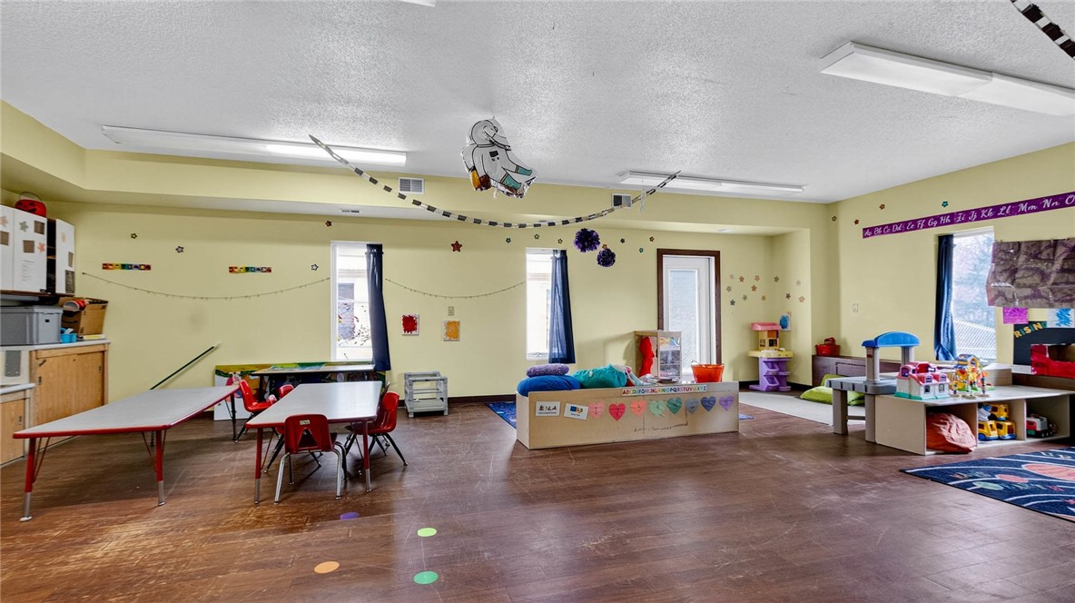 1612 Truax Boulevard, Eau Claire, WI — photo 9