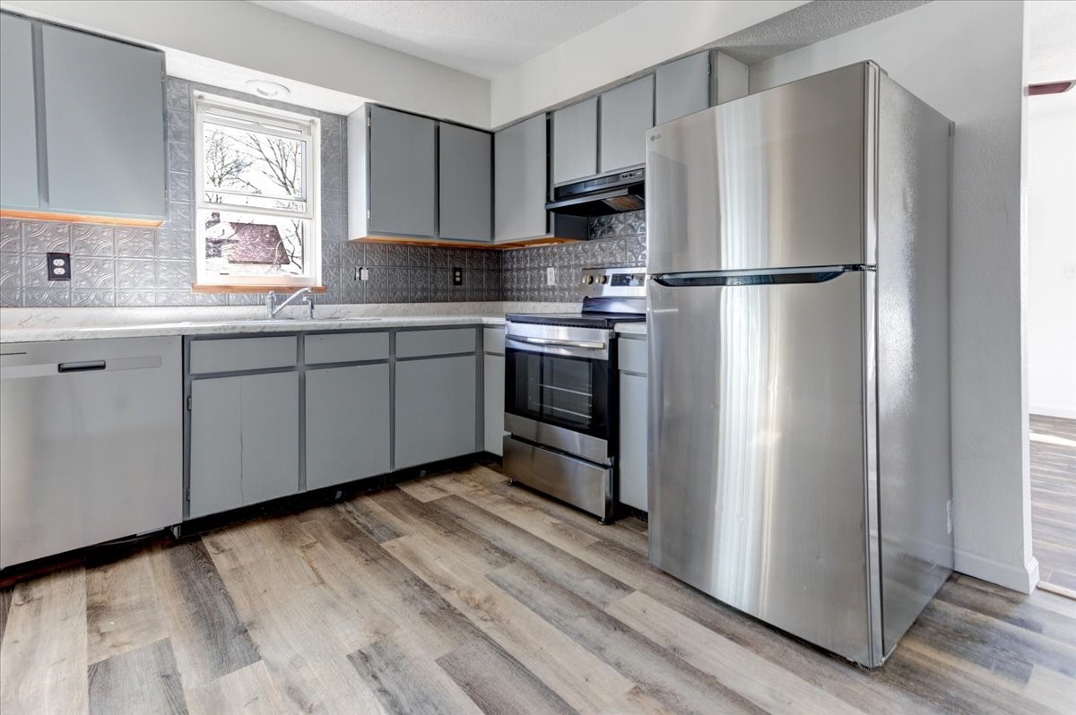 Residential at 1621 2nd Avenue, Menomonie, WI 54751 — photo 3