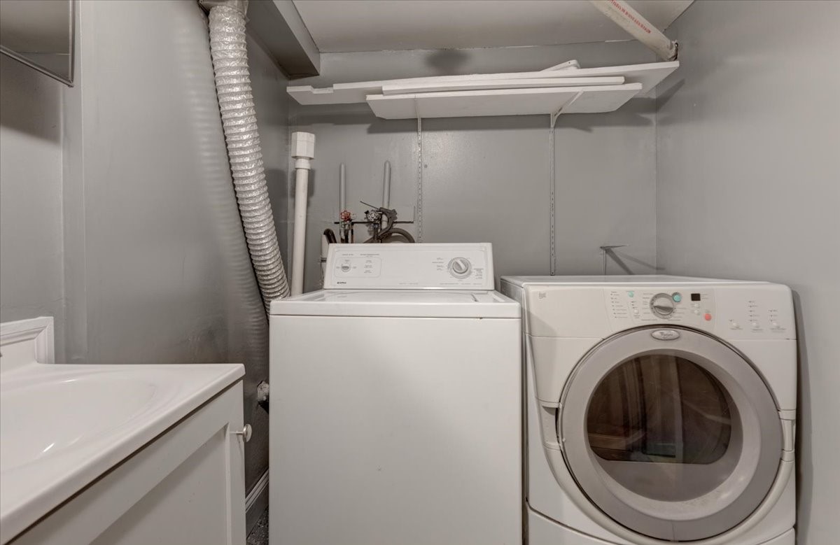 Residential at 1621 2nd Avenue, Menomonie, WI 54751 — photo 5