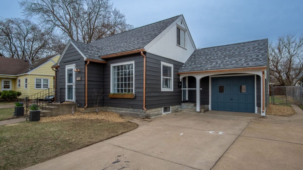 Residential at 1621 Highland Avenue, Eau Claire, WI 54701 — photo 1