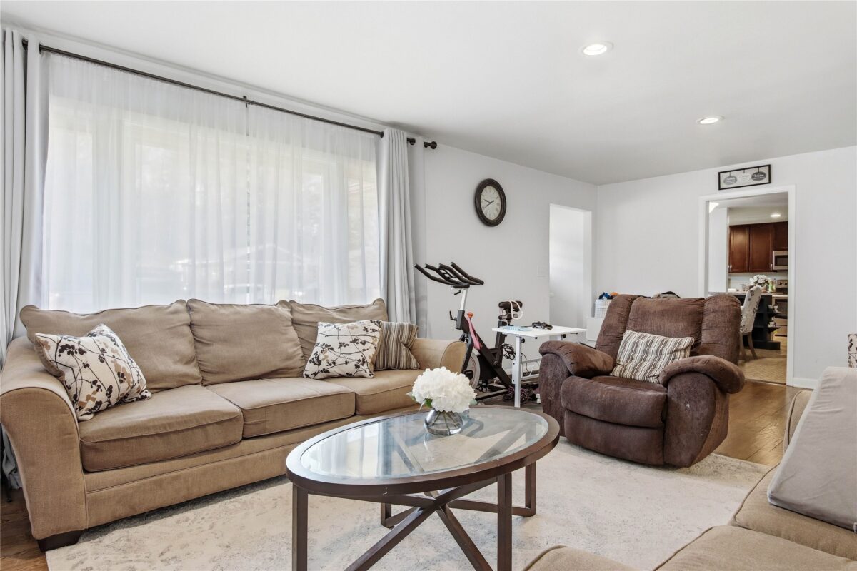 Residential at 1624 Taft Avenue, Eau Claire, WI 54701 — photo 2