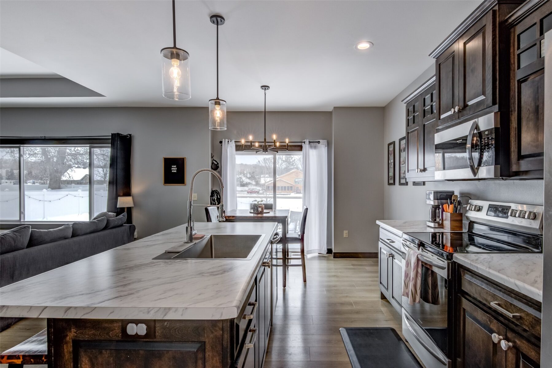 1666 St Andrews Drive, Altoona, WI — photo 11