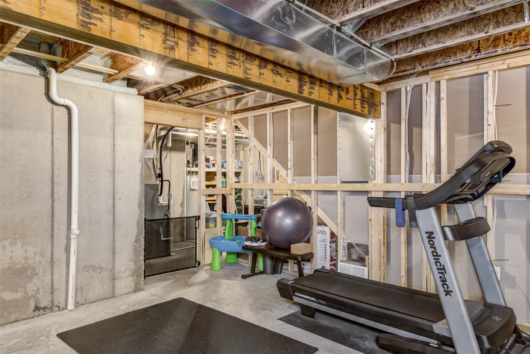 1666 St Andrews Drive, Altoona, WI — photo 28