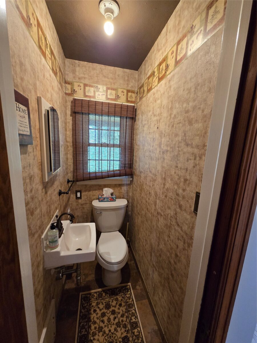 17 Grand Avenue Neillsville WI 54456 — photo 14