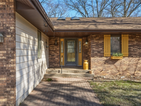 Residentialhouse for sale picture with an address of  17042 54th Avenue in Chippewa Falls and a list price of 419900