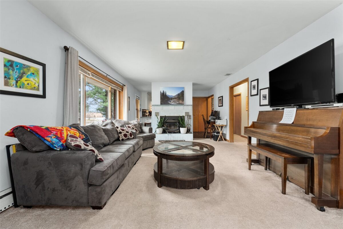 1720 South Street Eau Claire WI 54701 — photo 17