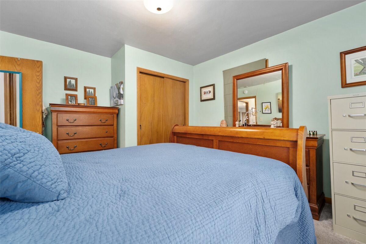 1720 South Street Eau Claire WI 54701 — photo 21