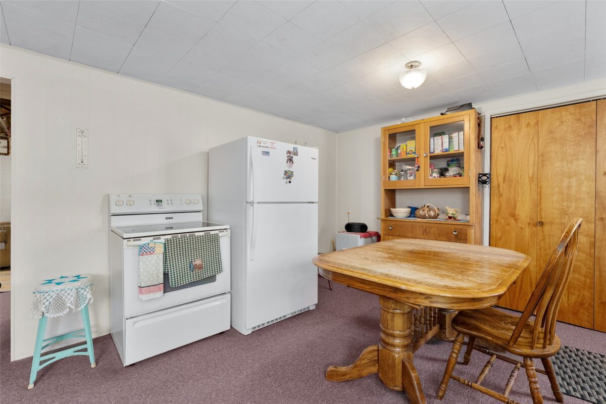 1720 South Street Eau Claire WI 54701 — photo 25