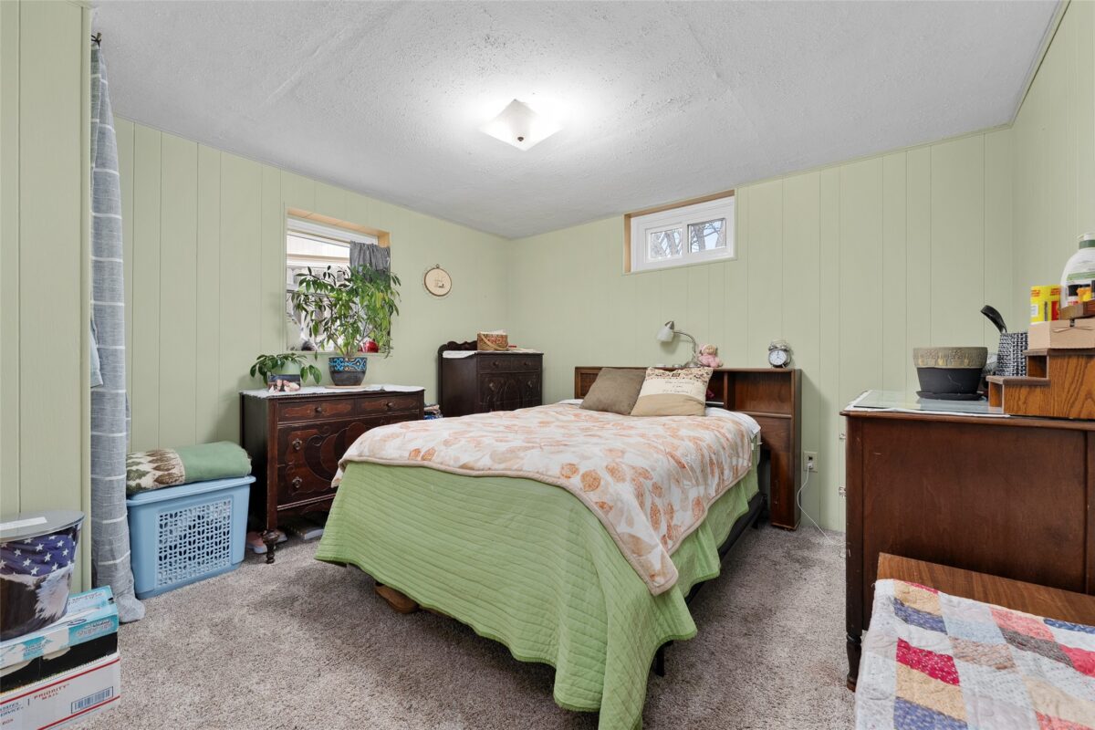 1720 South Street Eau Claire WI 54701 — photo 29