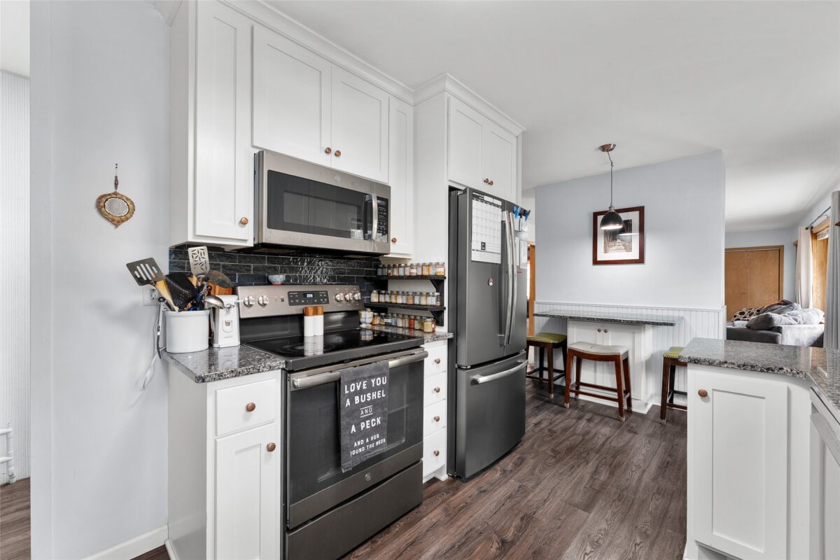 1720 South Street Eau Claire WI 54701 — photo 7