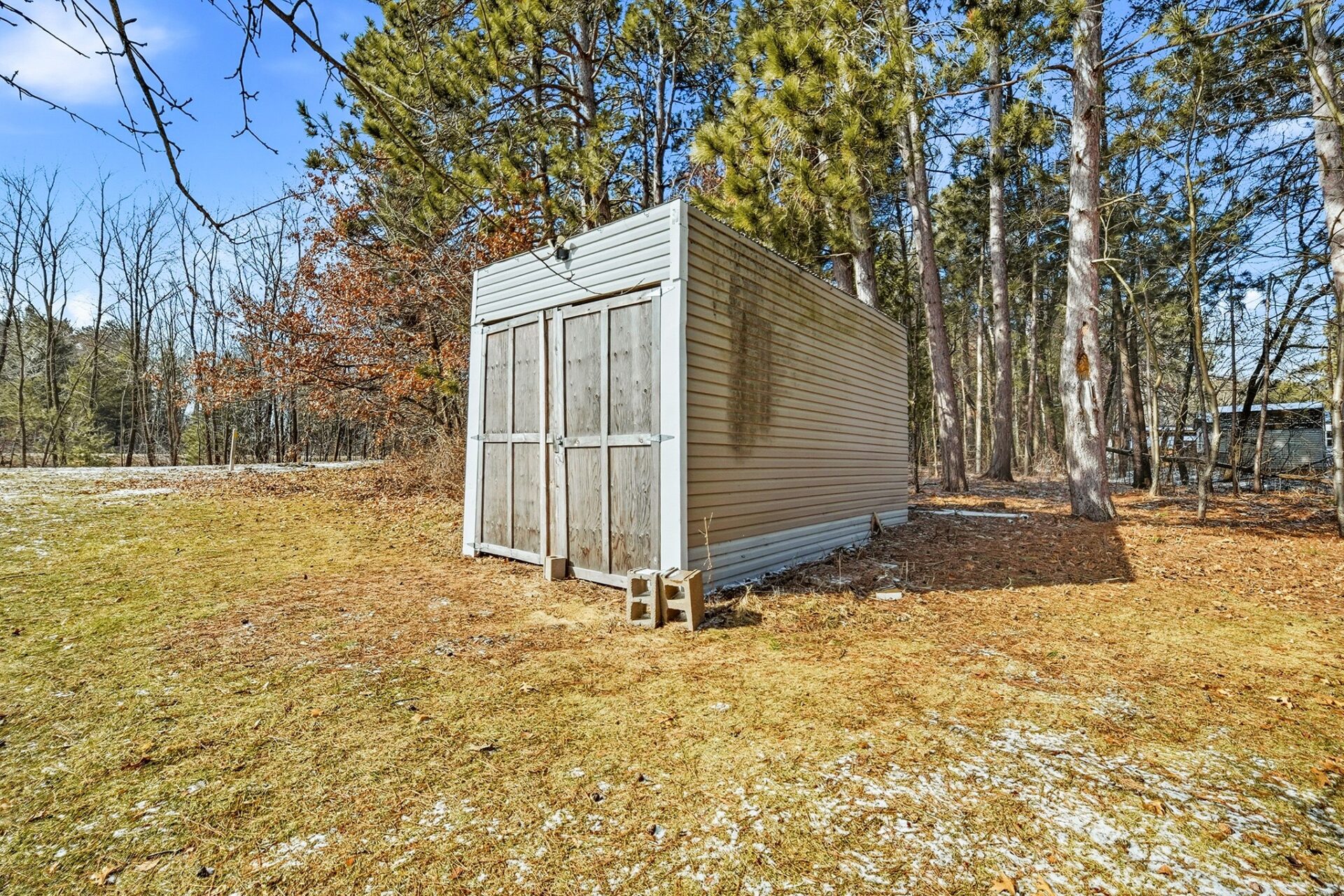 Residential at 1812 Peterson Avenue, Eau Claire, WI 54703 — photo 11