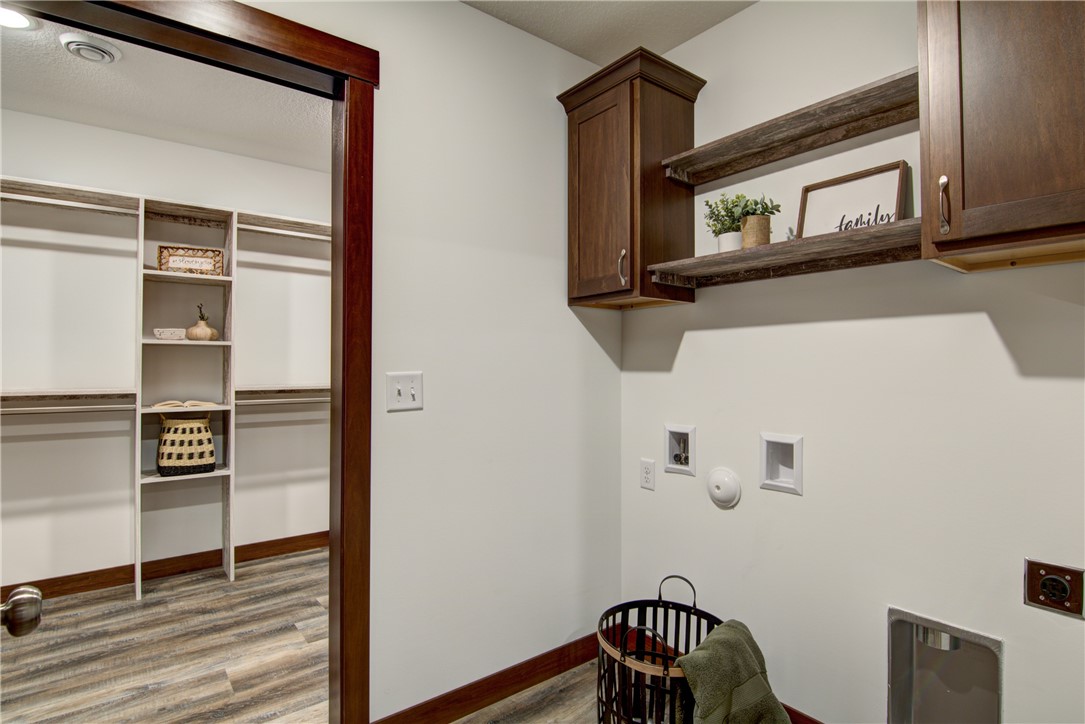 Residential at 1836 Dorret Road, Eau Claire, WI 54703 — photo 38