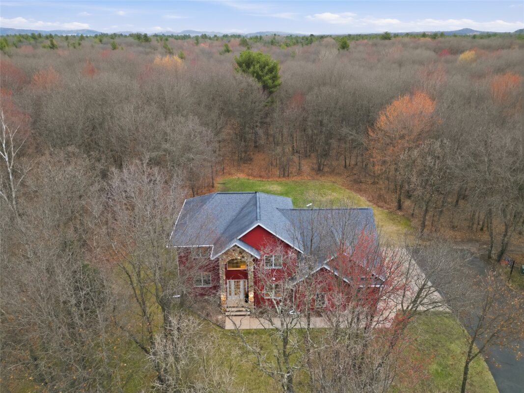 1885 Buck Rub Road Eau Claire WI 54703 — photo 4