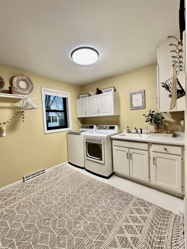 Residential at 1932 Mark Lane, Eau Claire, WI 54703 — photo 29