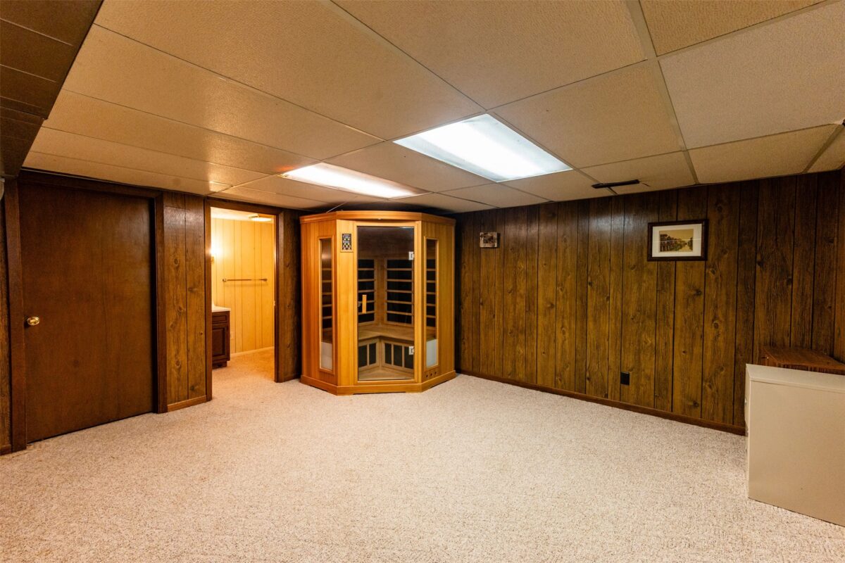 Residential at 19490 53rd Avenue, Chippewa Falls, WI 54729 — photo 27