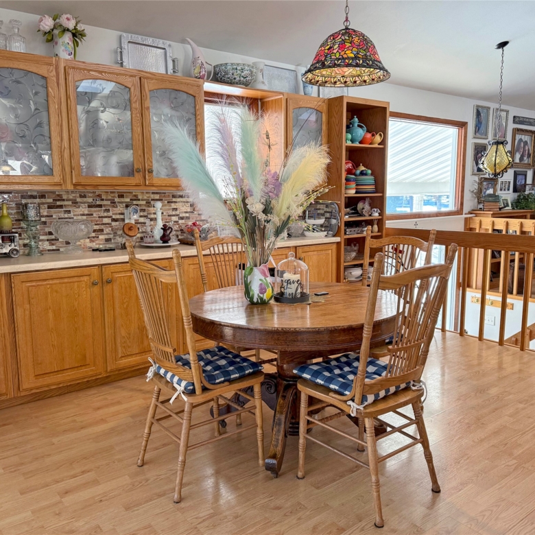 Residentialhouse for sale picture with an address of  19524 74th Avenue in Chippewa Falls and a list price of 1100000