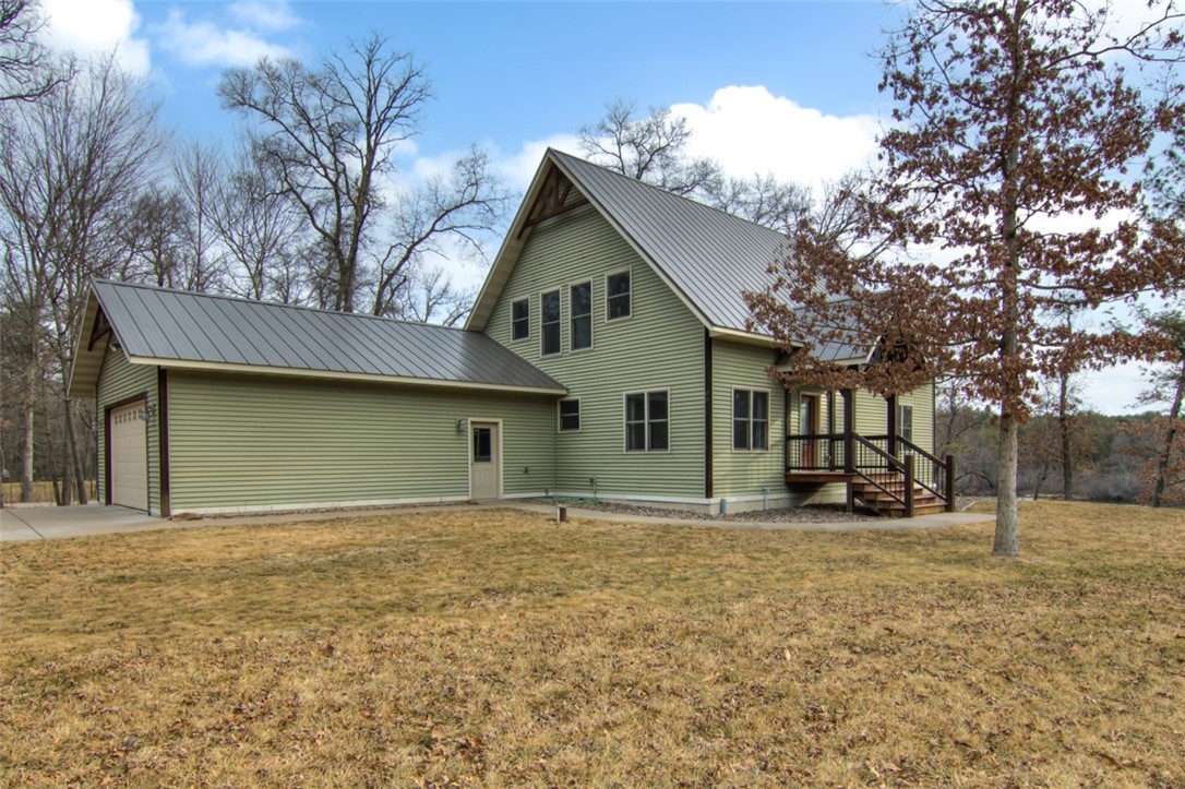 Residential at 19821 53rd Avenue, Chippewa Falls, WI 54729 — photo 8