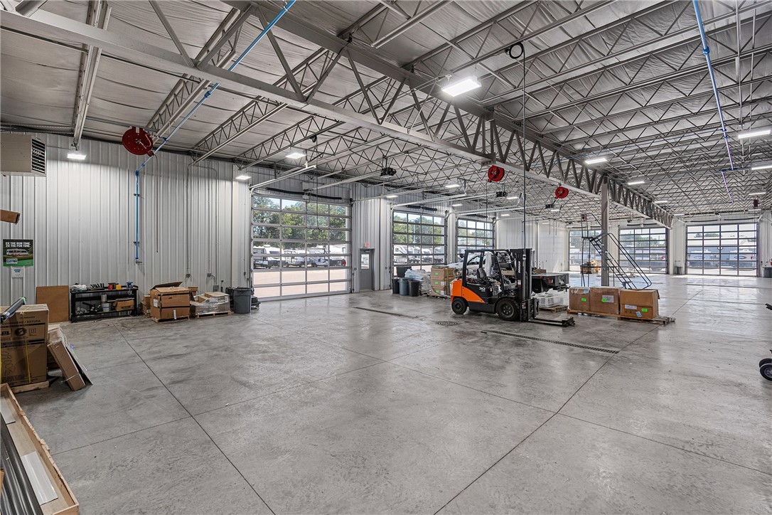 2000 Stout Street, Menomonie, WI — photo 26