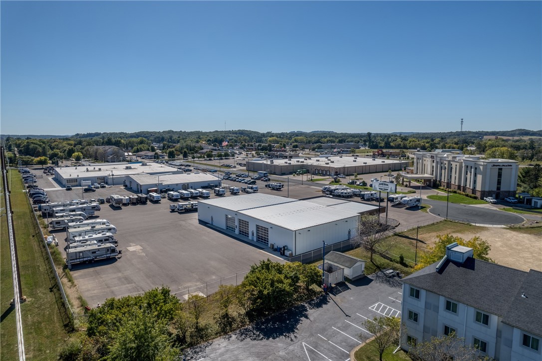 2000 Stout Street, Menomonie, WI — photo 31