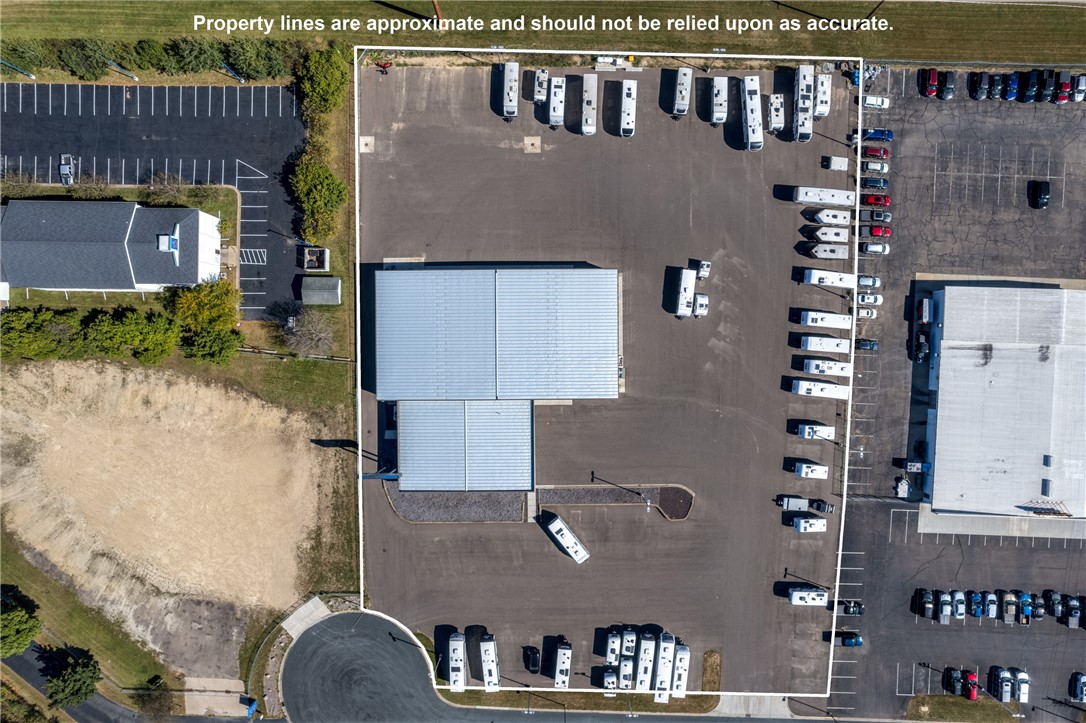 2000 Stout Street, Menomonie, WI — photo 32