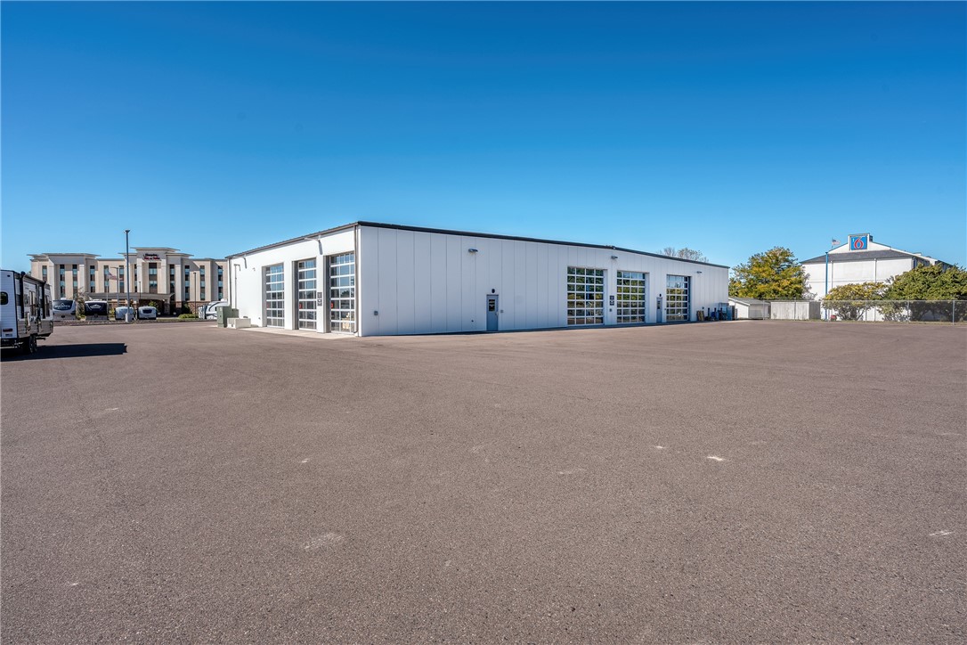 2000 Stout Street, Menomonie, WI — photo 6