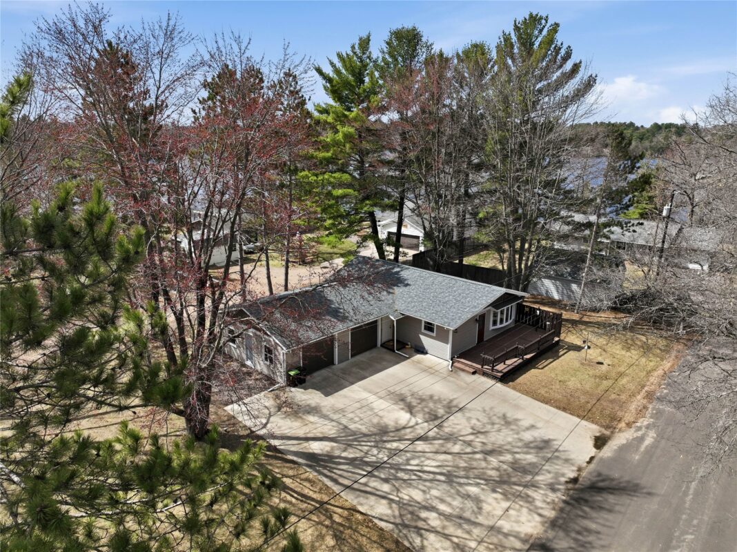 Residential at 20057 74th Avenue, Chippewa Falls, WI 54729 — photo 4