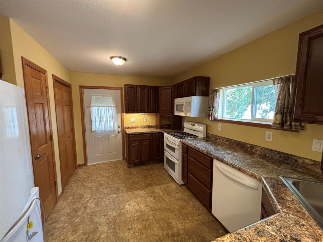 203 9th Street Cameron WI 54822 — photo 11