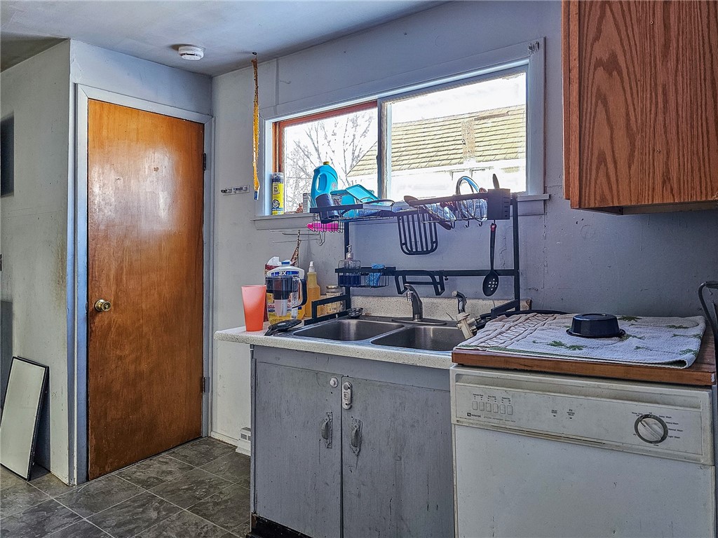 Residential at 204 2nd Street, Black River Falls, WI 54615 — photo 6