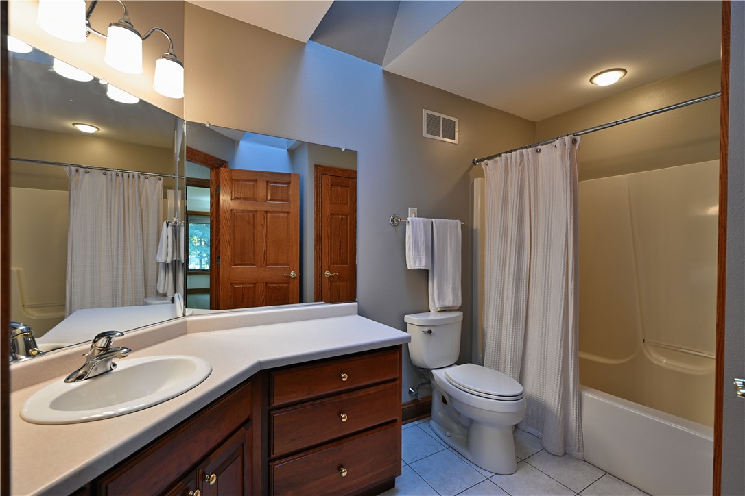 Residential at 2047 23 11/16 Avenue, Rice Lake, WI 54868 — photo 32