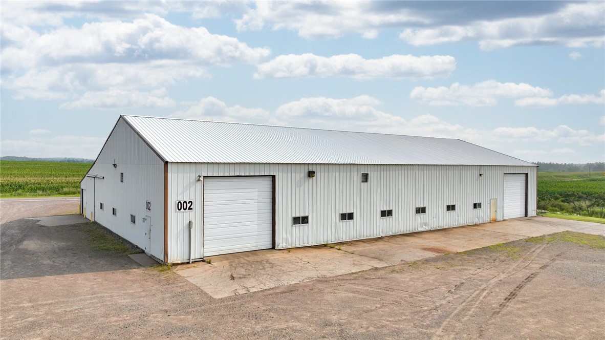 20521 Hwy 64, Cornell, WI — photo 11