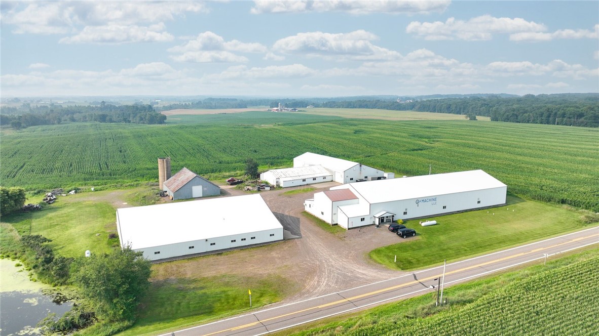 20521 Hwy 64, Cornell, WI — photo 2