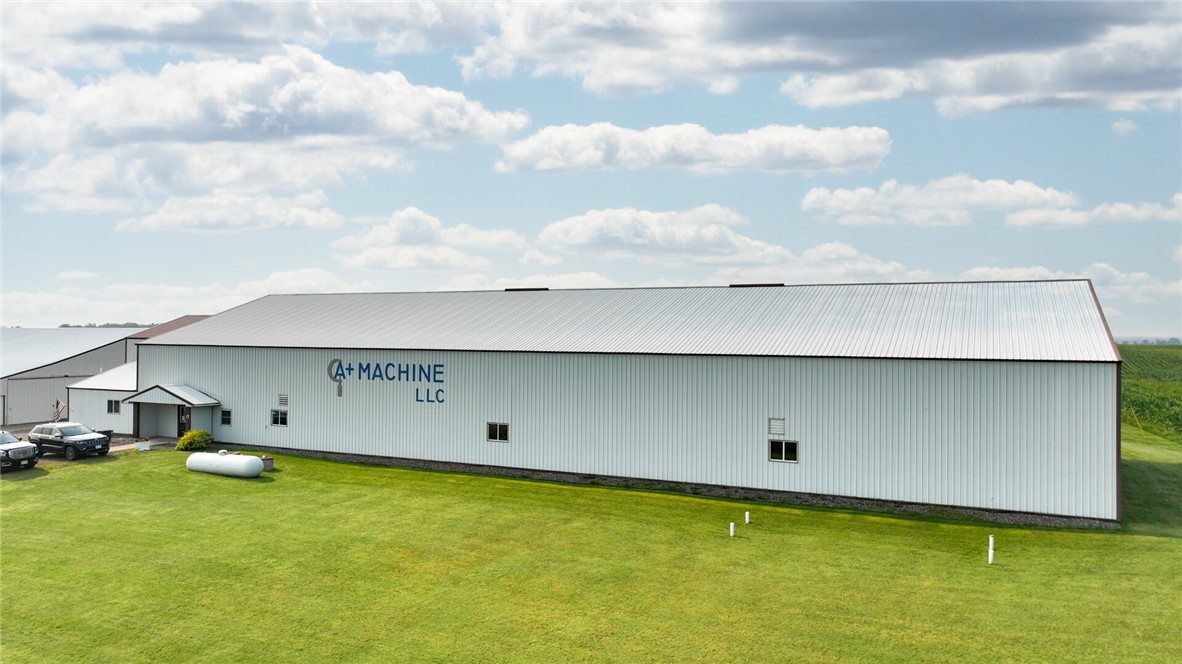 20521 Hwy 64, Cornell, WI — photo 6