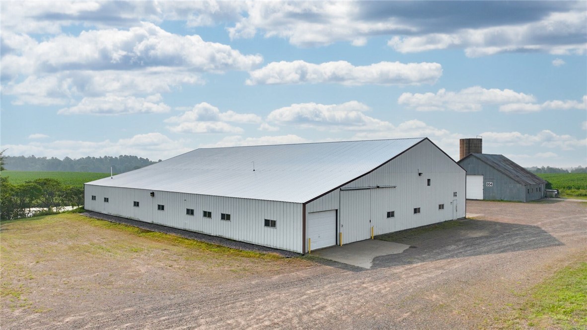 20521 Hwy 64, Cornell, WI — photo 7