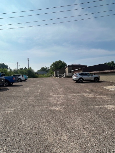 206 S Roosevelt Road 141, Black River Falls, WI — photo 4