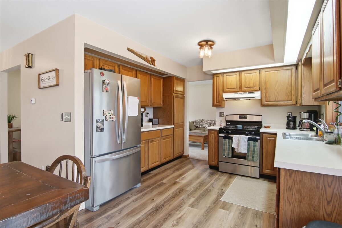 Residential at 2107 15th Street, Eau Claire, WI 54703 — photo 4