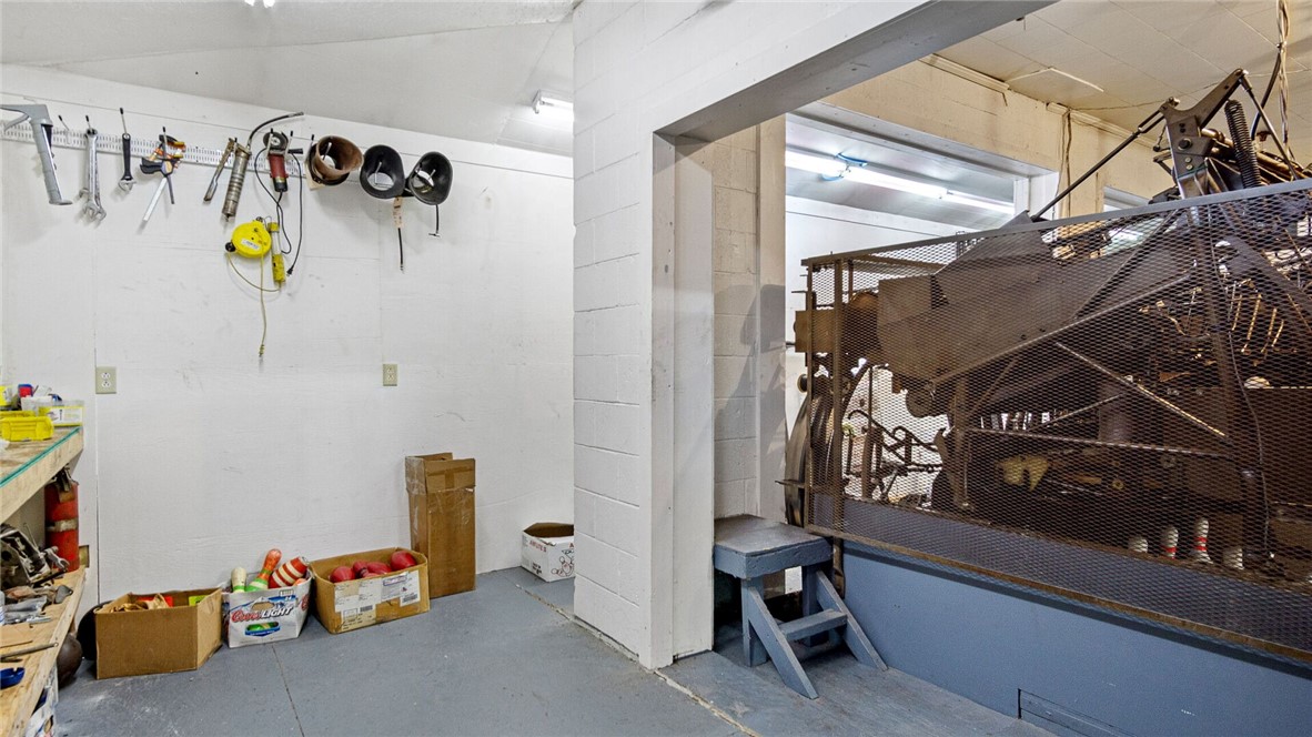 211 S MAIN Street, Greenwood, WI — photo 24