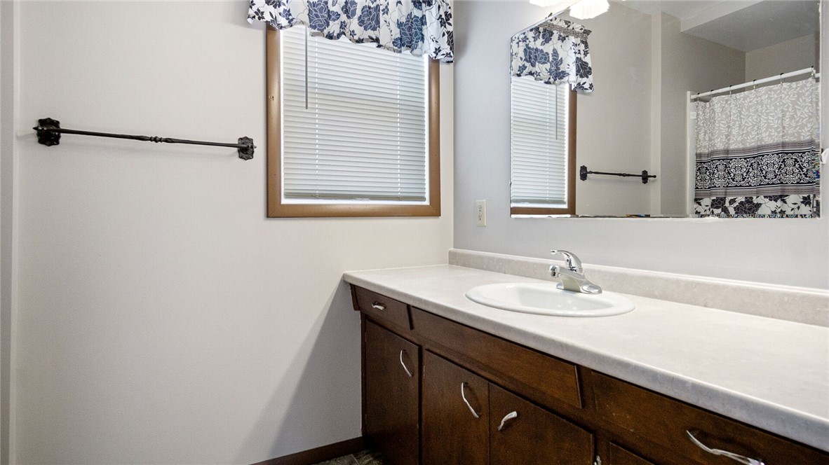 211 S MAIN Street, Greenwood, WI — photo 42